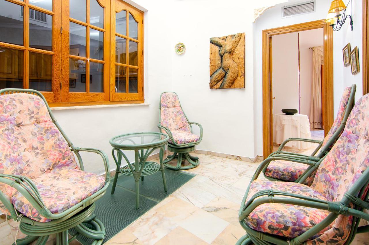Вилла Casa Lola Centro De Нерха Экстерьер фото