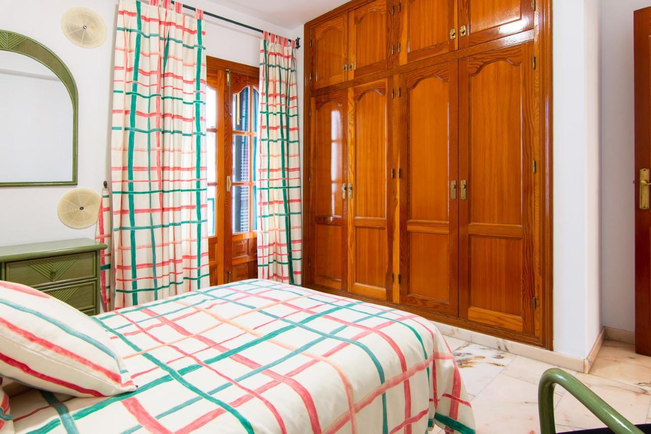 Вилла Casa Lola Centro De Нерха Экстерьер фото
