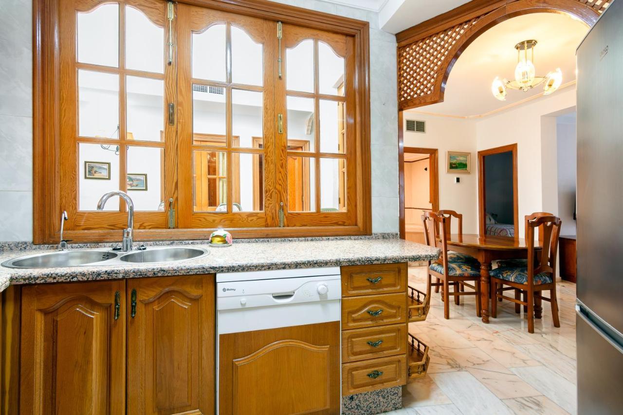 Вилла Casa Lola Centro De Нерха Экстерьер фото